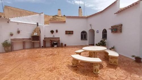  Cueva la kililla in Guadix