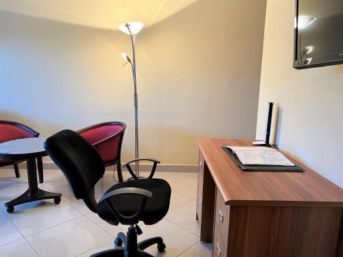 Amazone Hotel Tulear — Main Photo