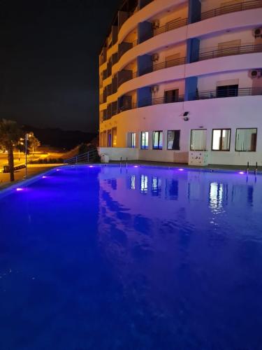 Charmant Studio piscine mdiq CaboNegro Martil in Cabo Negro