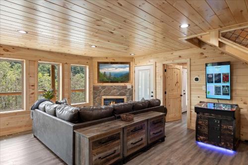 Five-Bedroom House image 10