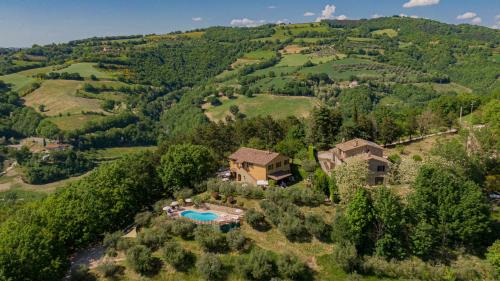 Agriturismo Le Dolci Colline - Hotel - Valfabbrica