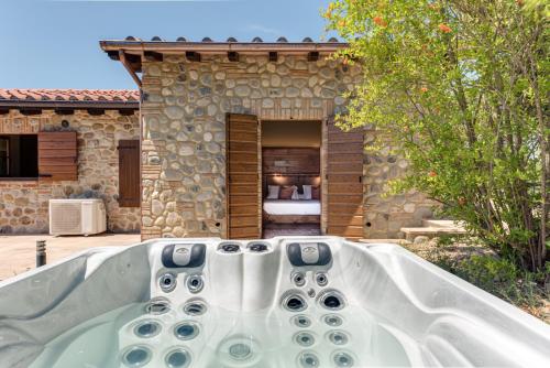 Book the Deluxe Villa With Private Jacuzzi Deluxe Villa With Private Jacuzzi