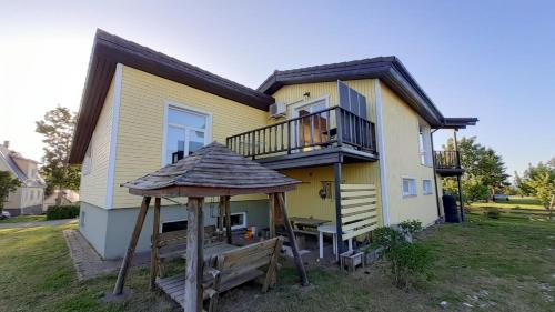 Garden, Rannakivi Puhkemaja in Kärdla