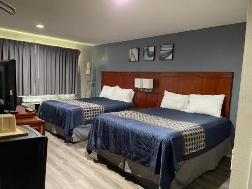 Bel Air Motor Hotel in Tustin, USA