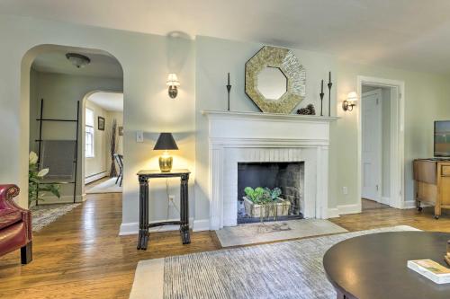 Historic Essex Home with Large Yard Near Downtown! in Essex, USA