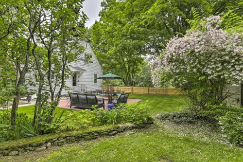 Historic Essex Home w/ Large Yard Near Downtown! in Essex (CT)