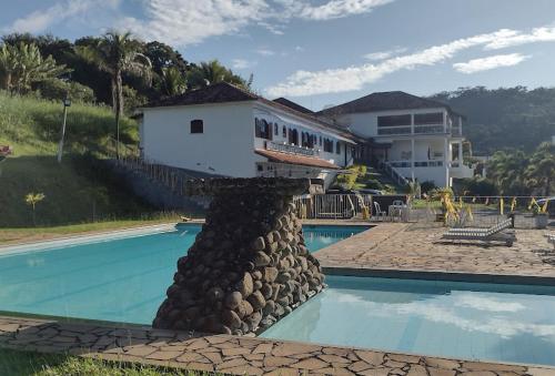 HOTEL SACRA FAMILIA -15 Km da Terra dos Dinos Miguel Pereira