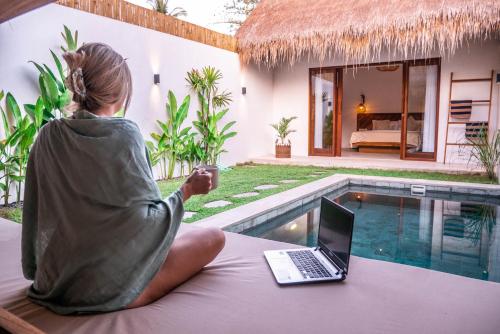 Palm Merah Villas - Private pool