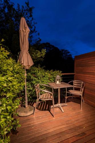 ระเบียง/ชานเรือน, Balconies Dolphincove in เมอริมบูล่า