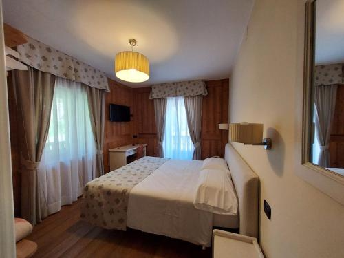 阿爾伯戈格蘭帕拉迪索酒店 (Albergo Gran Paradiso) in 瓦爾薩瓦倫凱