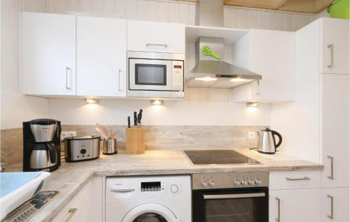 Kitchen, Lovely Home In Ostseeresort Olpenitz With Sauna in Olpenitz