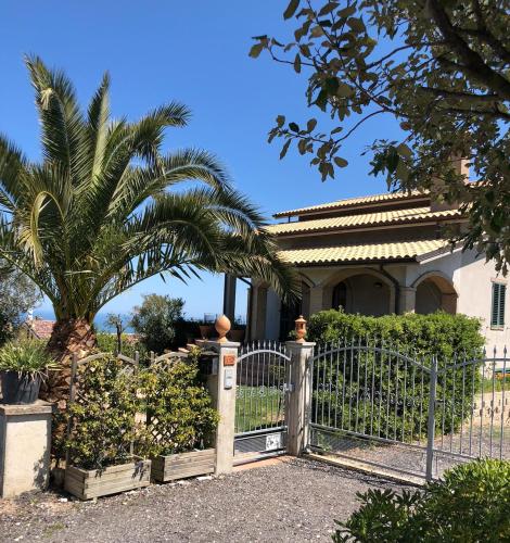  B&B La Palma, Pension in San Costanzo