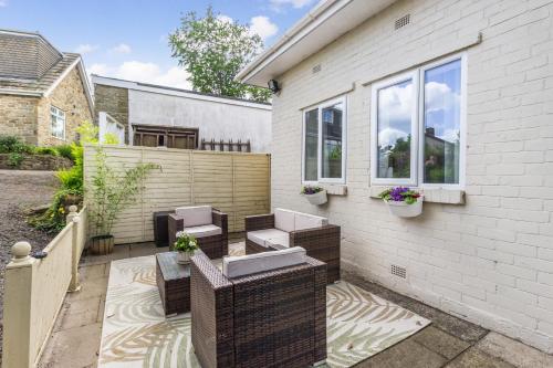 Bracken Barn Cottage - image 10