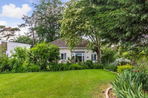 Bracken Barn Cottage - image 14