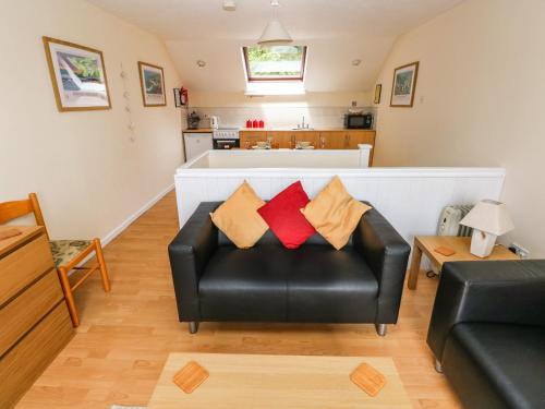 Rowan Lodge Narberth - image 8