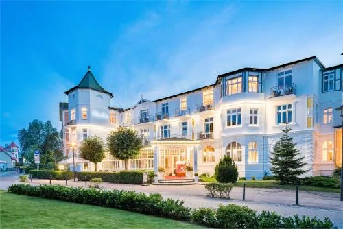 Hotel Residenz Waldkrone Kühlungsborn photo 2
