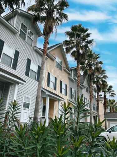 *Stylish* Luxury Suite Near Historic Downtown in Charleston, USA
