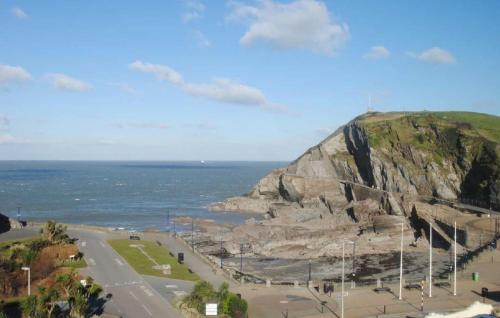 4 The View apartments Ilfracombe - Seafront, Parking, Lift, EV