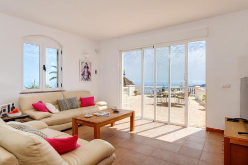 Villa with Private Pool image 9