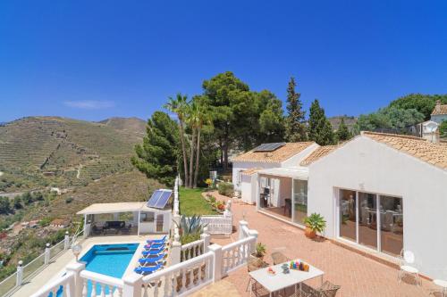 Villa with Private Pool image 7