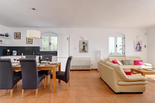 Villa with Private Pool image 4