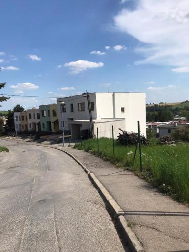 Soukromy pokoj s kuchyni a koupelnou v radovce in Nove Mesto Na Morave