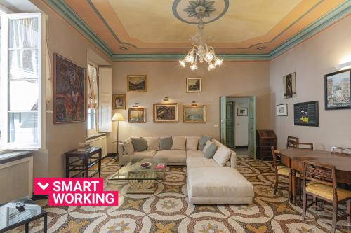 Fancy Apartment in Palazzo Grimaldi by Wonderful Italy