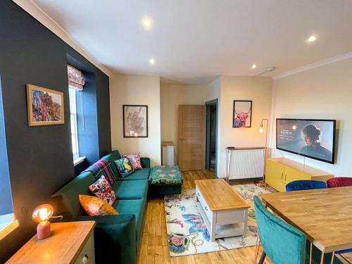 Lively & Energetic 2BR on The Royal Mile, Edimburgo (foto 10)
