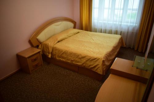 1 twin bed
