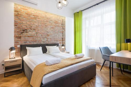 Fancy Apartments with Lift and A/C, Cracovie