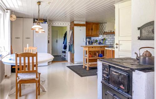 Kitchen, Beautiful Home In Varberg With Wifi in Varberg