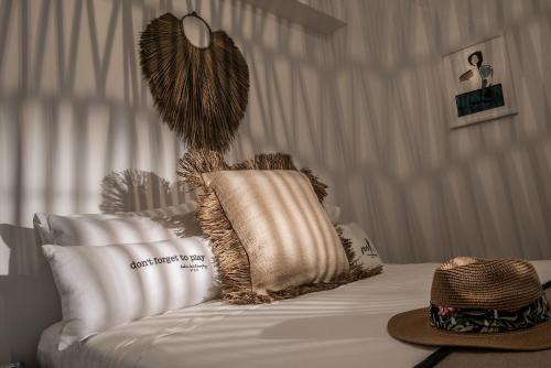 Khroma Luxury Suite 1 Beach front apartment