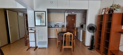 Apartment (4 Adults)