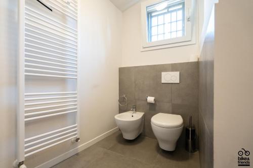 Fürdőszoba, MONOLOCALE LE RONDINI centralissimo in Pesaro Városközpont