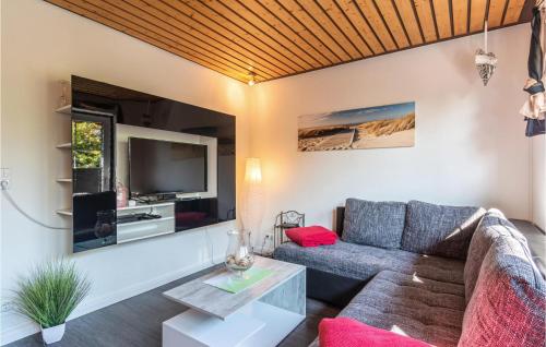 Amazing apartment in Friedrichskoog with 2 Bedrooms and WiFi