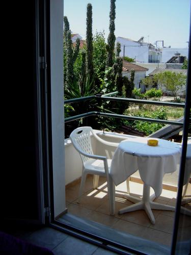 Terraza/balcón, Pansion Chrisa in Skiathos