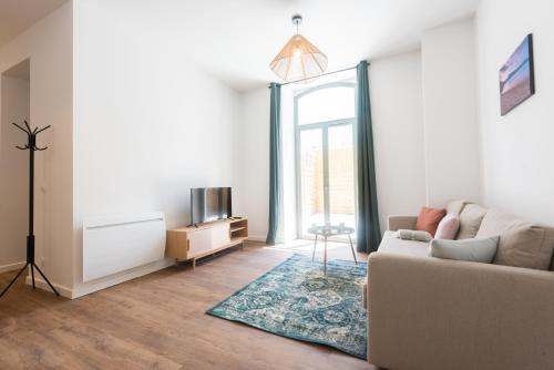 Appartements centre-ville - Wifi - Cuisine tout équipée - Lave-linge (Appartements centre-ville - Wifi - Cuisine tout equipee - Lave-linge) in Pau