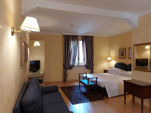 Phi Hotel Canalgrande in Modena