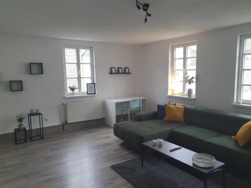 Gemütliche Wohnung *zentral* *Netflix* *Parkplatz* - Apartment - Bad Laasphe