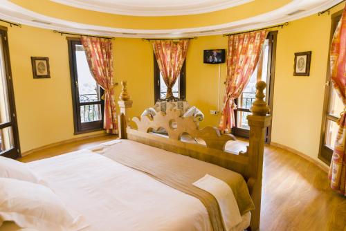 Complejo Hostelero Paladium in Valdegodos
