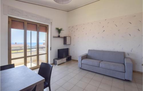  Beautiful apartment in MARINA DI STRONGOLI with WiFi and 2 Bedrooms in Marina di Strongoli