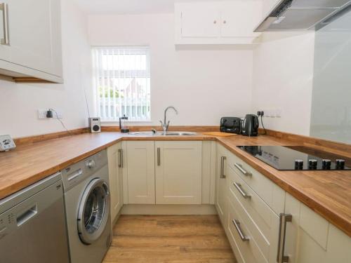 廚房, Wayside, Yorkshire Wolds Holiday Home, Sleeps 4, Parking in 納費頓