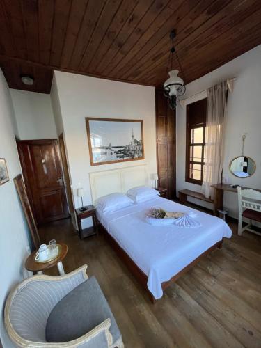 Captain Vasilis Hotel - image 12