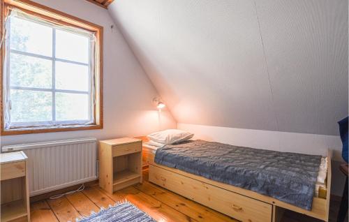 Beautiful Home In Stånga With Kitchen (Beautiful Home In Stanga With Kitchen) in Huse