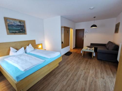 Hotel Garni Post - image 6