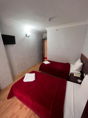 Double Room image 5