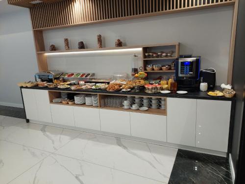 Їжа та напої, Hotel Sebory in Пшасниш