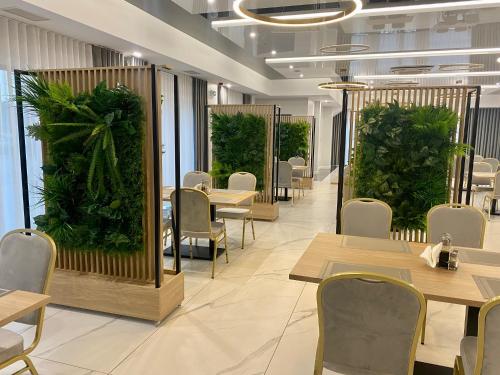 Ресторан, Hotel Sebory in Пшасниш