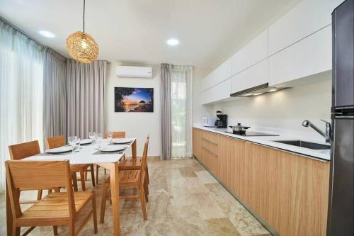 Sherlock - Swim up Suite & Gym & Beach Club Access, Tulum (photo 7)