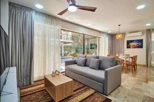 Sherlock - Swim up Suite & Gym & Beach Club Access, Tulum (photo 6)